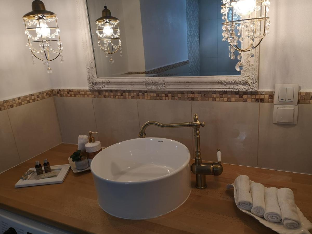 Penthouse Luxury Daire Reșița Dış mekan fotoğraf