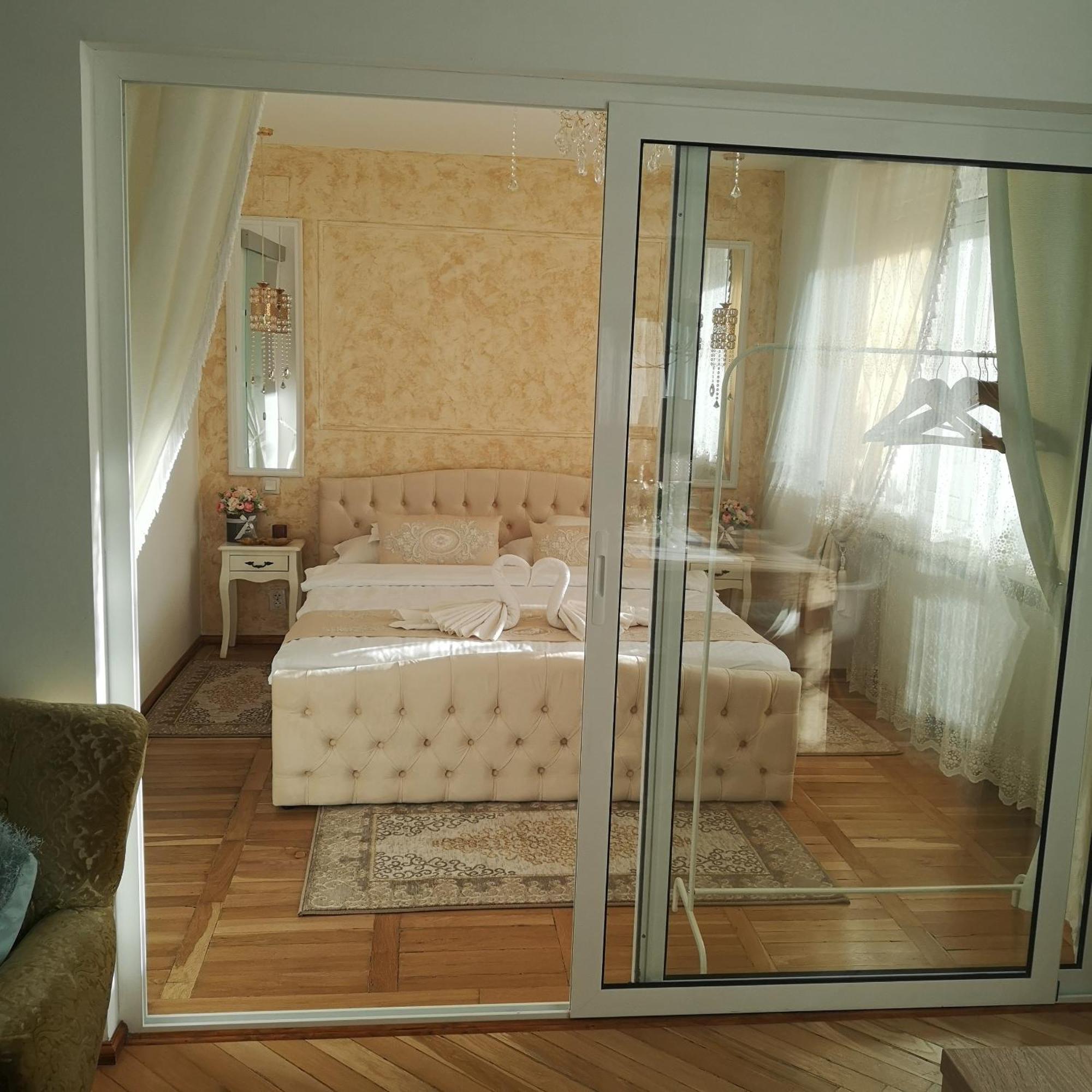 Penthouse Luxury Daire Reșița Dış mekan fotoğraf