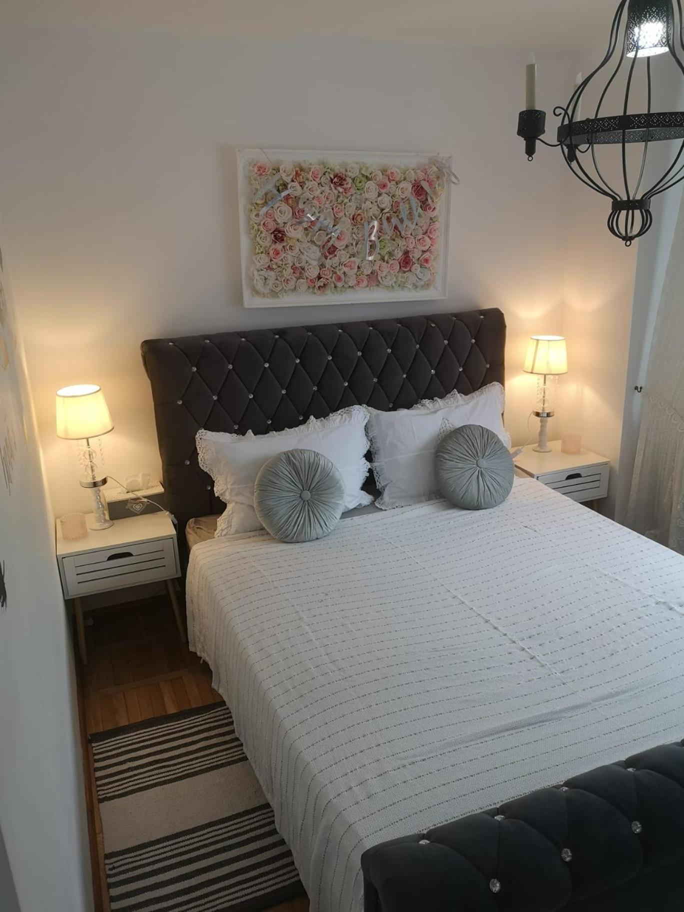 Penthouse Luxury Daire Reșița Dış mekan fotoğraf