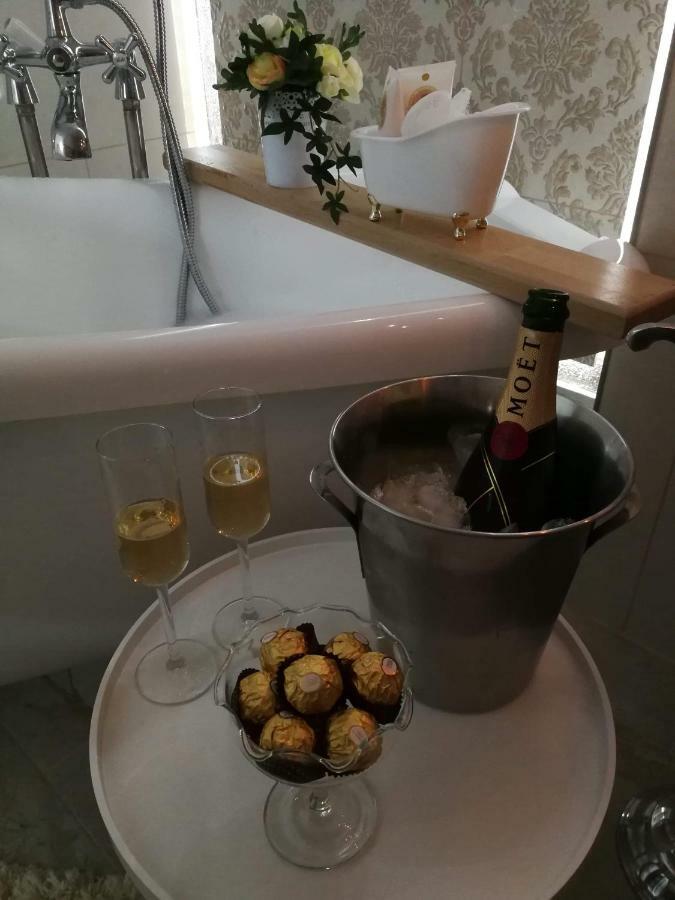 Penthouse Luxury Daire Reșița Dış mekan fotoğraf